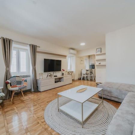 Regina Apartments Budva Zewnętrze zdjęcie