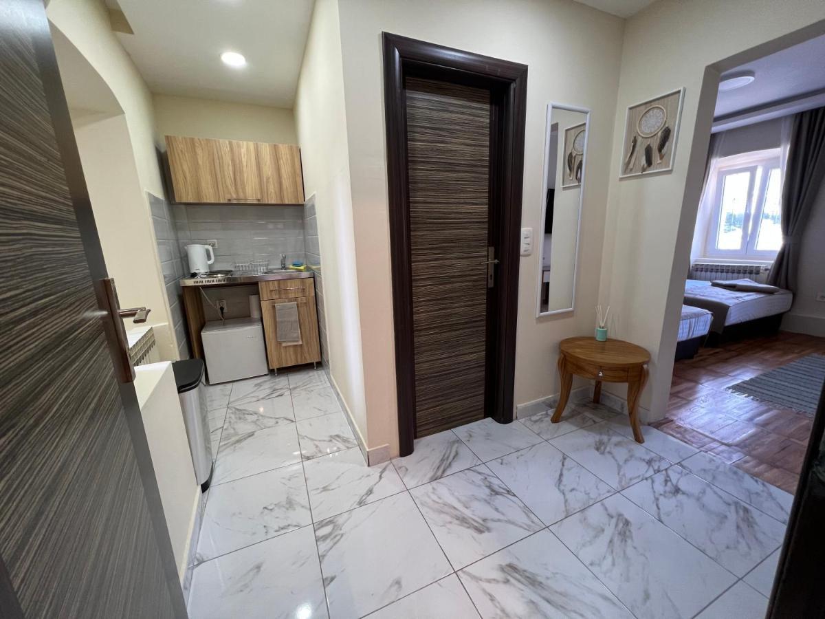 Regina Apartments Budva Zewnętrze zdjęcie
